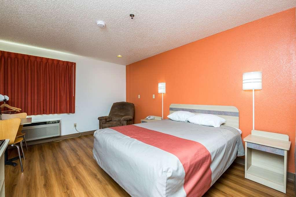 Motel 6-Waterloo, Ia חדר תמונה