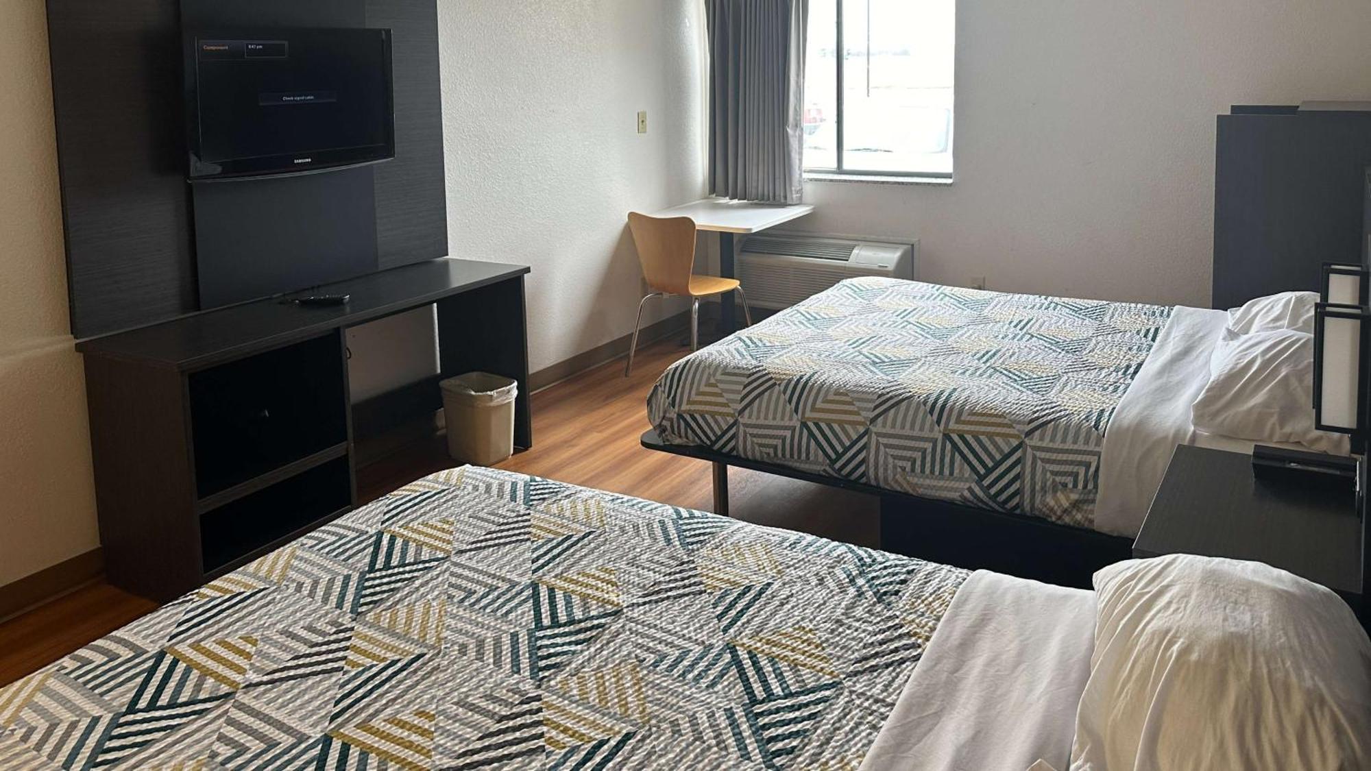 Motel 6-Waterloo, Ia מראה חיצוני תמונה