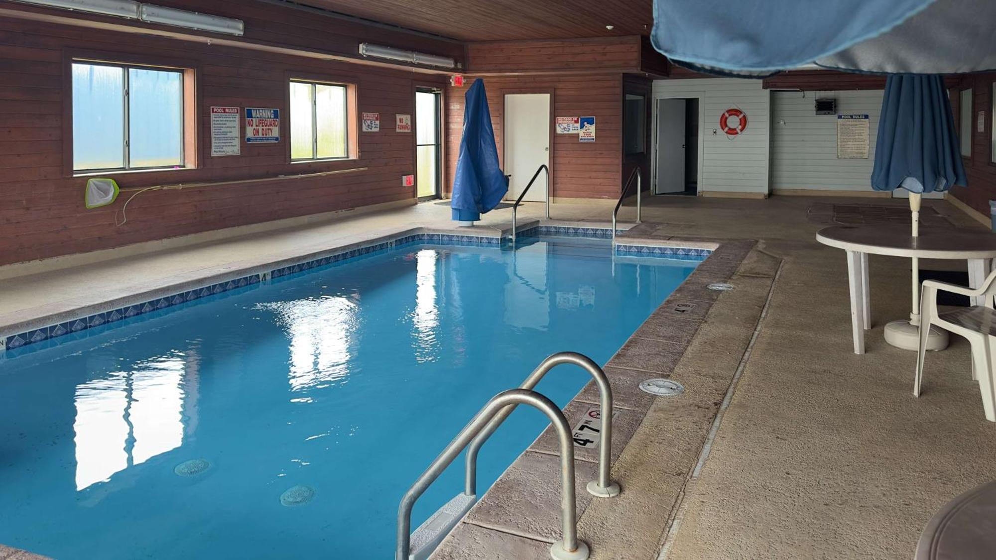 Motel 6-Waterloo, Ia מראה חיצוני תמונה