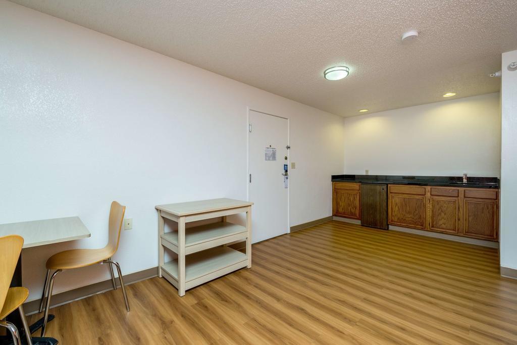 Motel 6-Waterloo, Ia מראה חיצוני תמונה