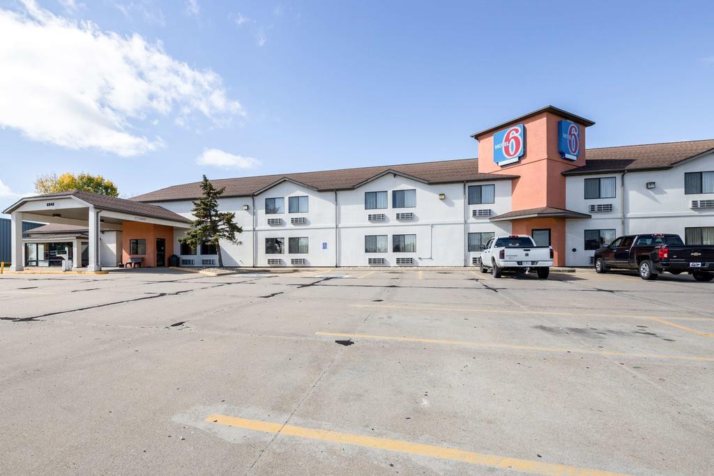 Motel 6-Waterloo, Ia מראה חיצוני תמונה